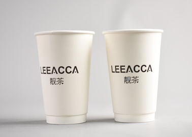 il logo eliminabile delle tazze di carta 400ml ha stampato le tazze di caffè di carta isolate