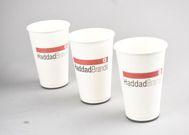 Porcellana La bevanda calda eliminabile bianca su ordinazione delle tazze di carta del caffè di logo foggia a coppa la stampa di colore completo fabbrica